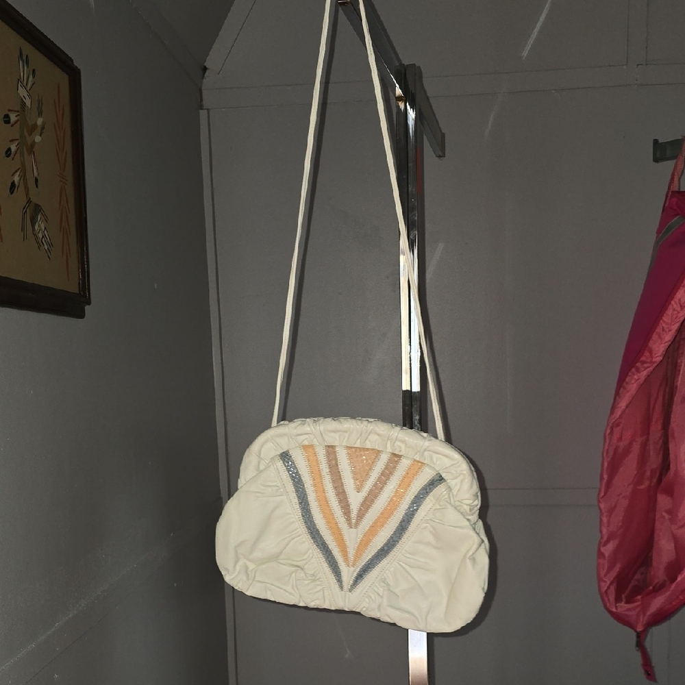Vintage Stylish Cream Shoulder Bag